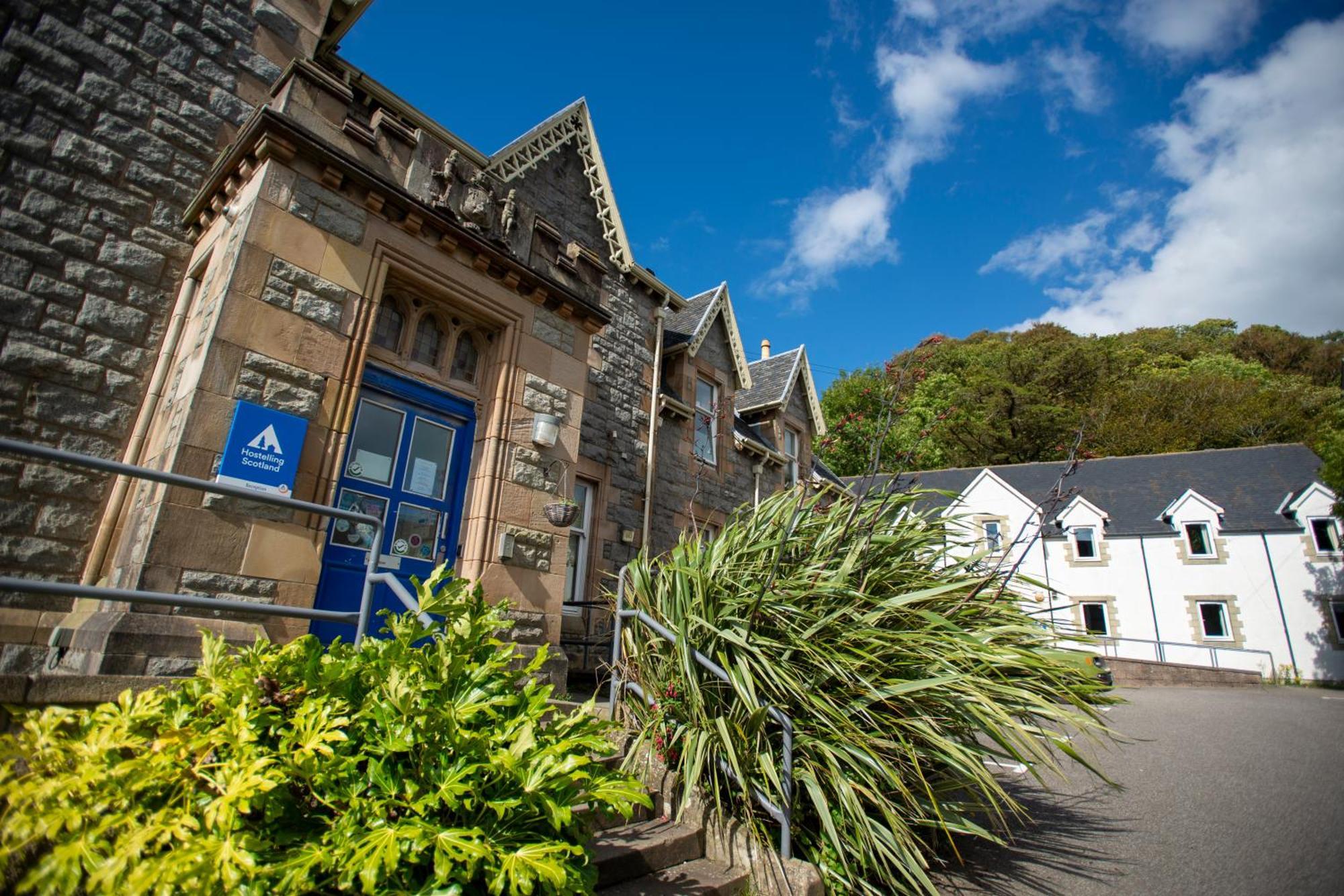 Oban Youth Hostel Exterior photo The former station building